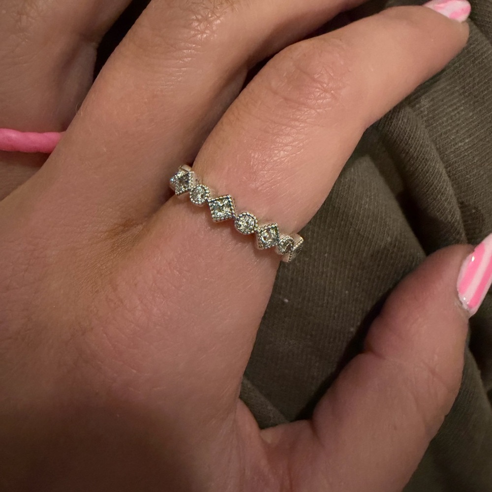 Pandora silver ring